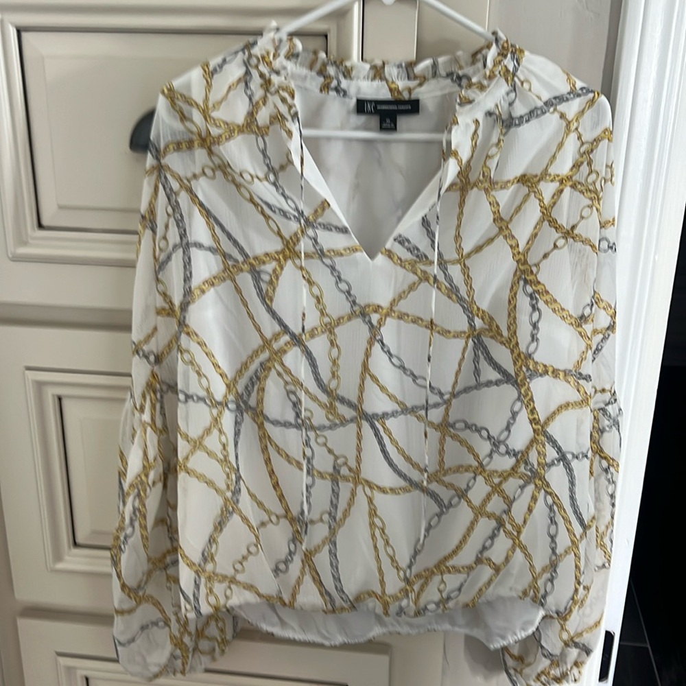 Women’s INC XL beautiful blouse